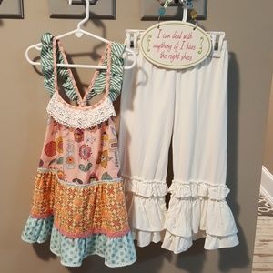 Matilda Jane Nov 2015 collection top and Capris
